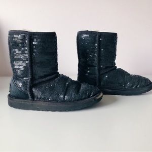 Girls sequin Ugg boots size 13
